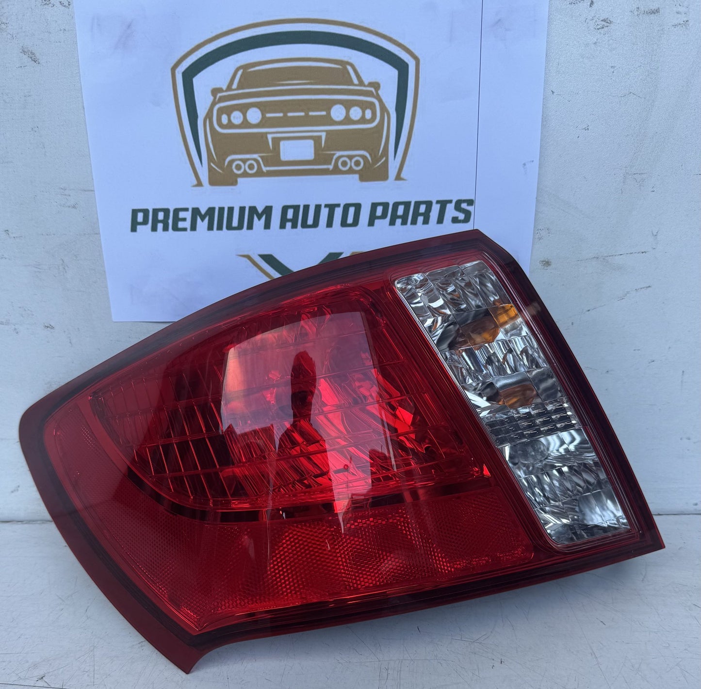 2011   Left Taillight