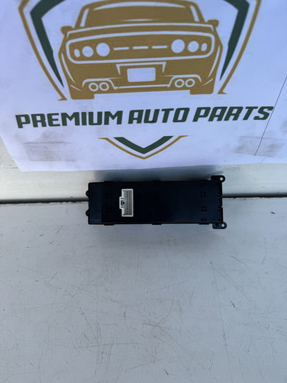 2014  GD Master Power Window Switch