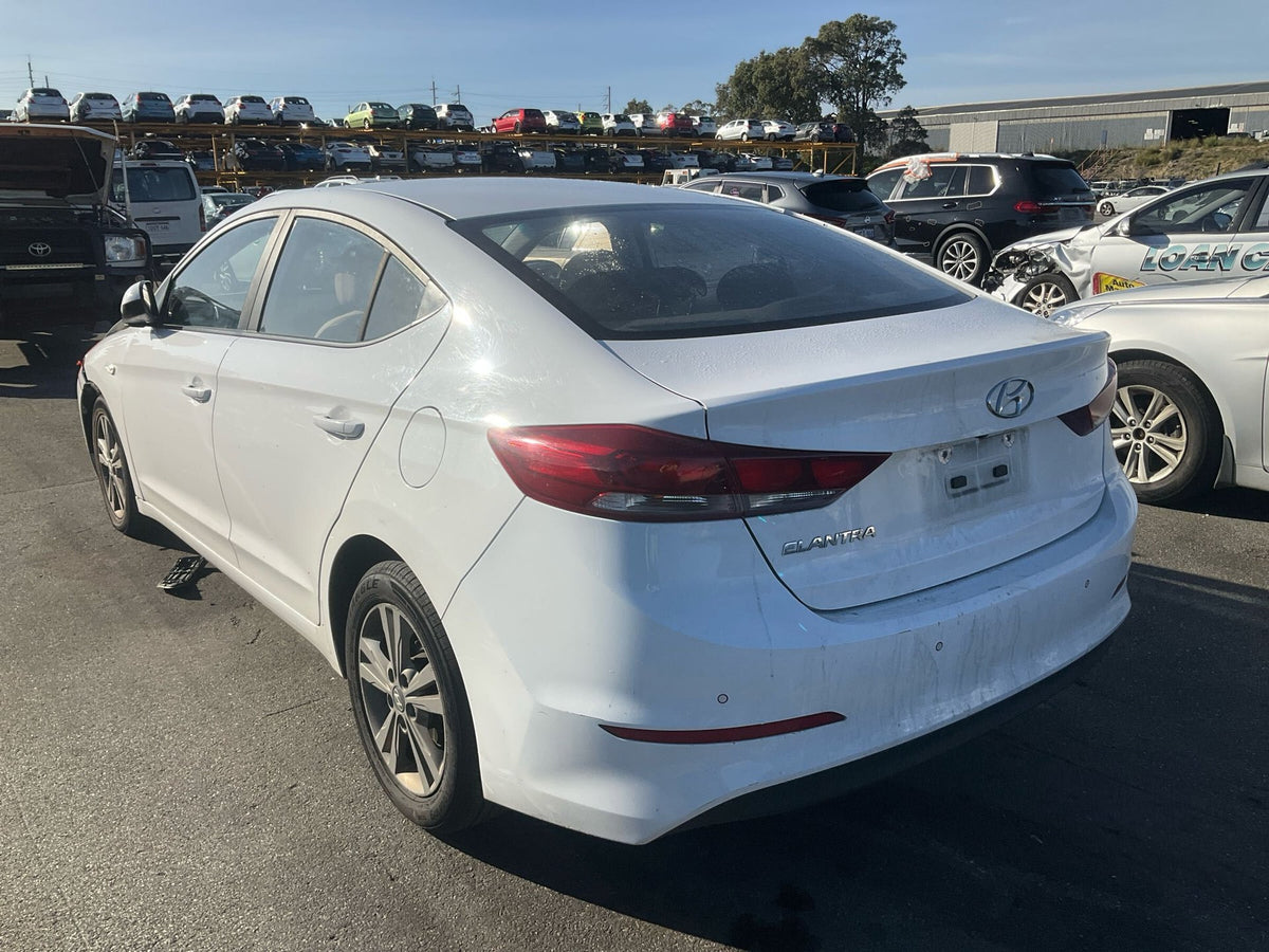 2017 Hyundai Elantra AD
