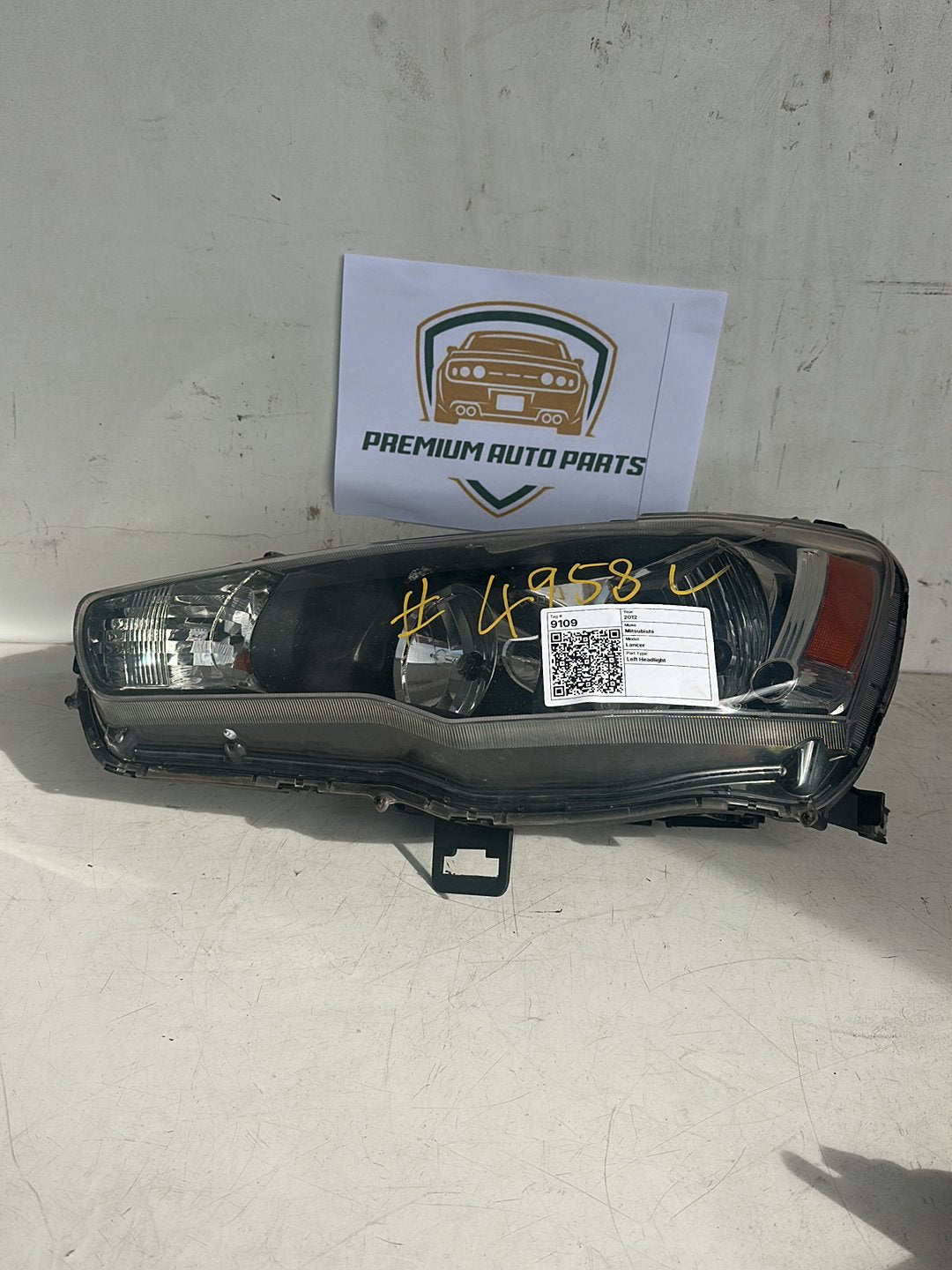 2012 Mitsubishi Lancer Sedan Left Headlight