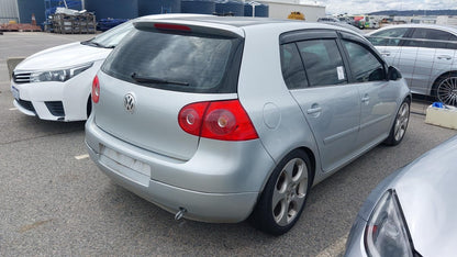 2005 Volkswagen Golf  Hatchback 
Volkswagen
Golf