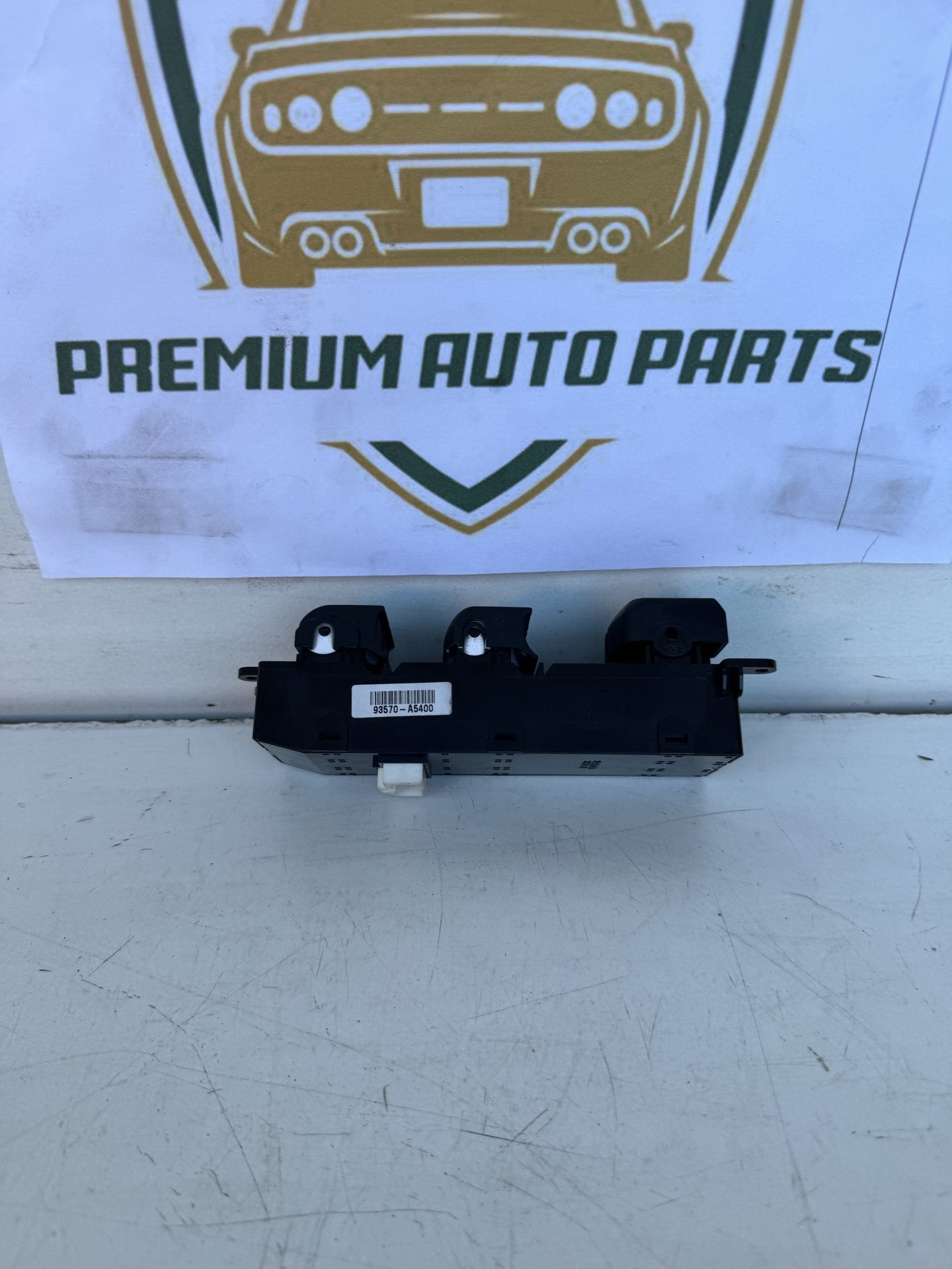 2014  GD Master Power Window Switch