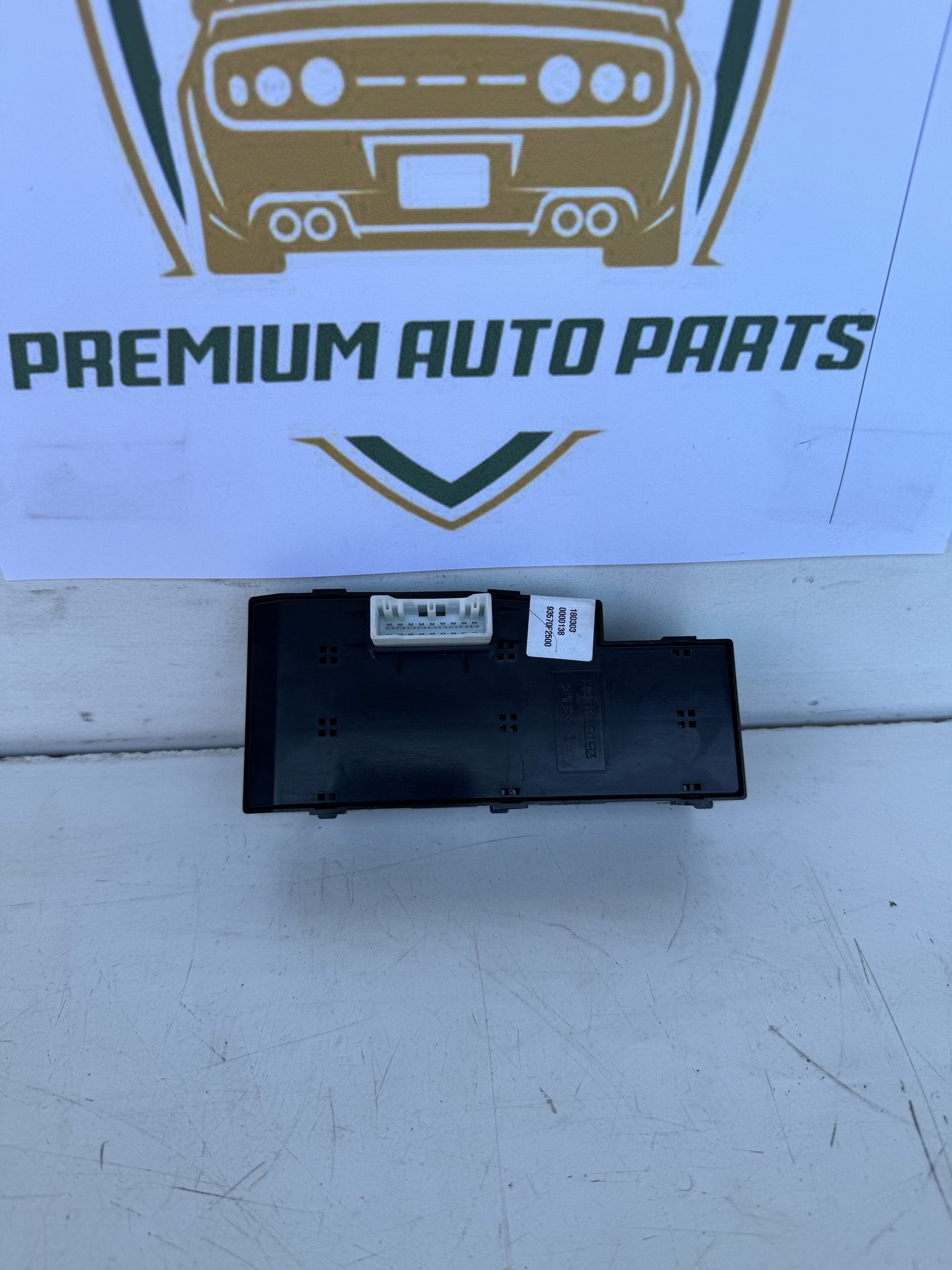 2018  AD Master Power Window Switch
