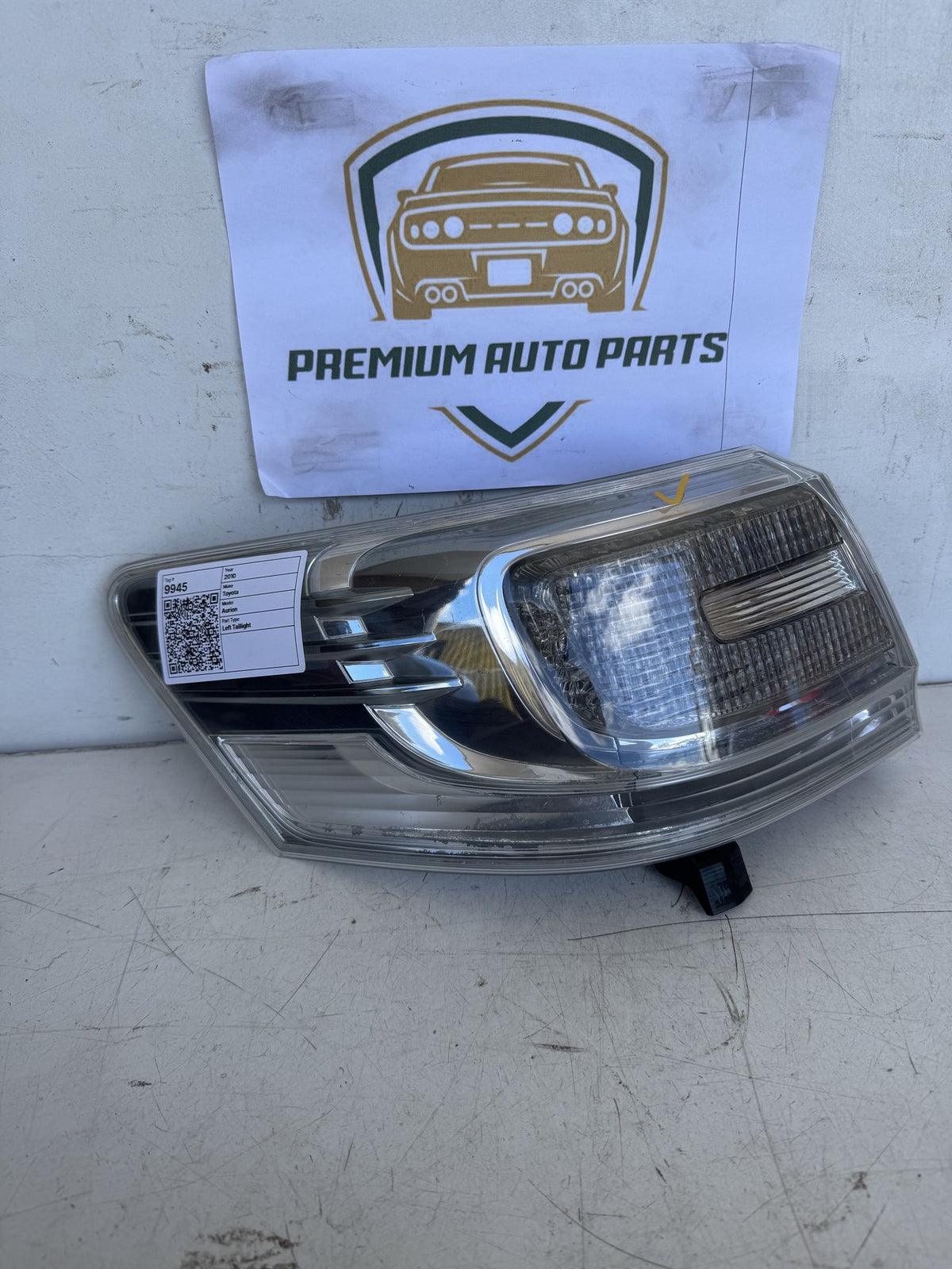 2010 Toyota Aurion GSV40R Sedan Left Taillight