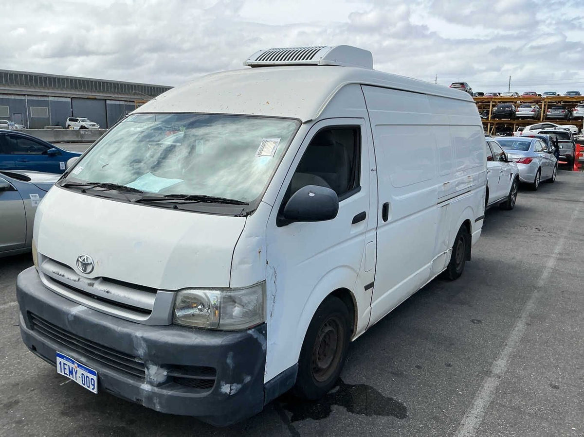 2006 Toyota Hiace H200
