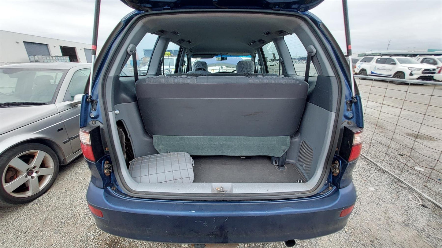 2002 Toyota Tarago