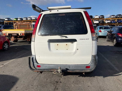 2001 Toyota Townace R40