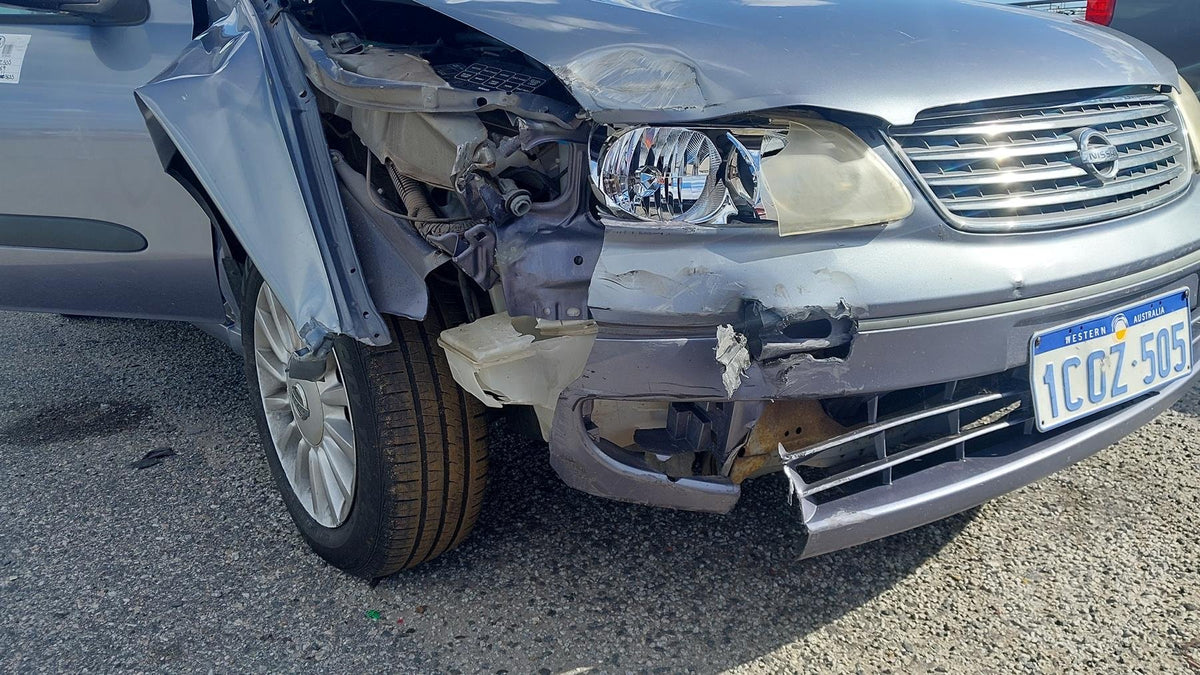 2004 Nissan Pulsar