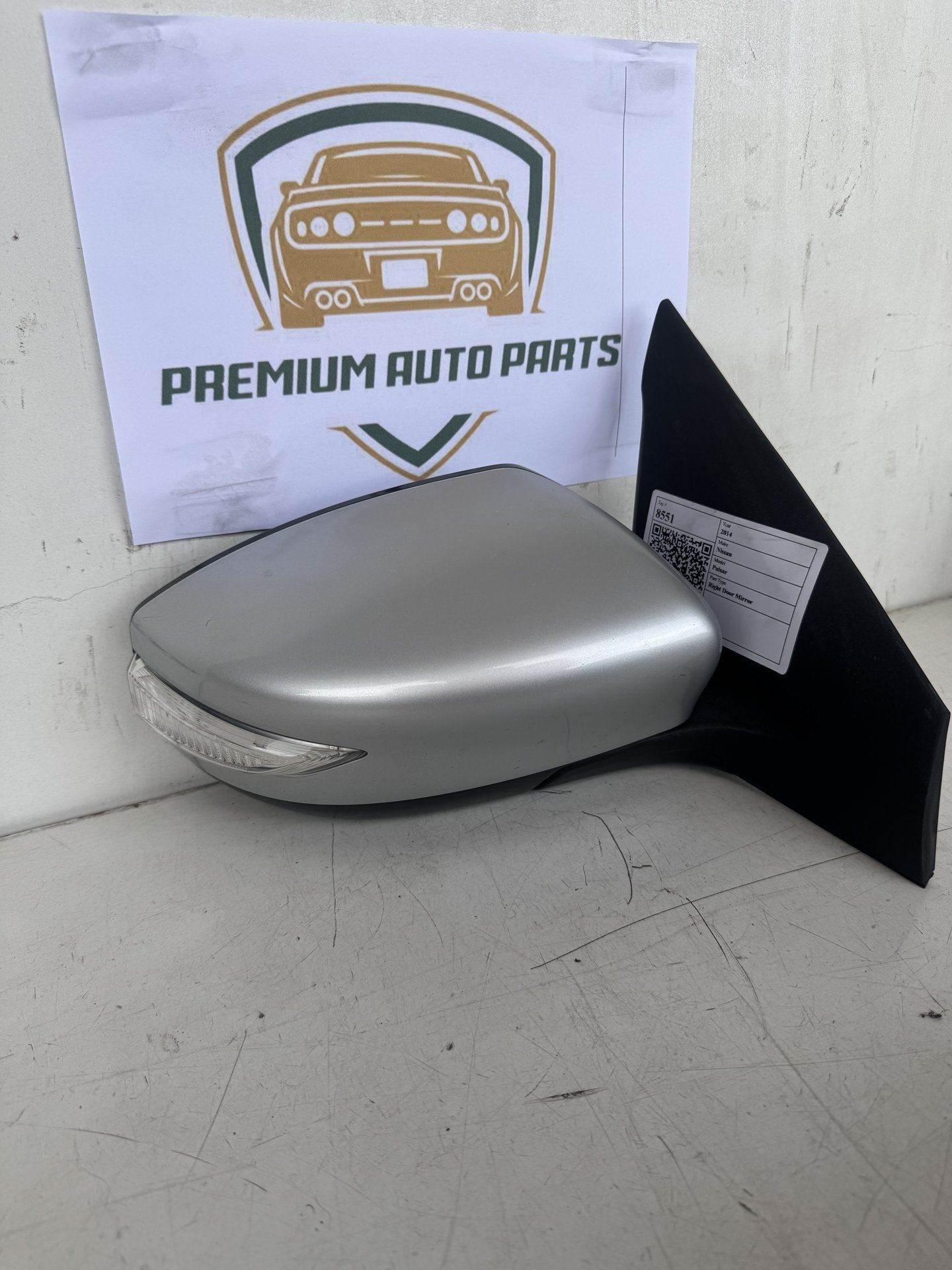 2014 Nissan Pulsar B17 Sedan Right Door Mirror
