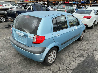 2010 Hyundai Getz S TBHatchback 
Hyundai
Getz