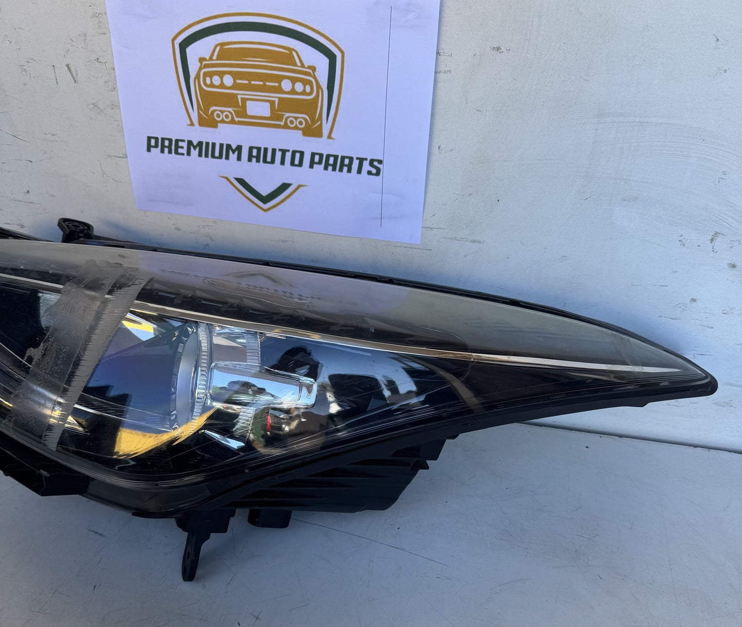 2017  VF Left Headlight