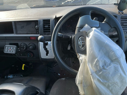 2015 Toyota Hiace Commuter H200