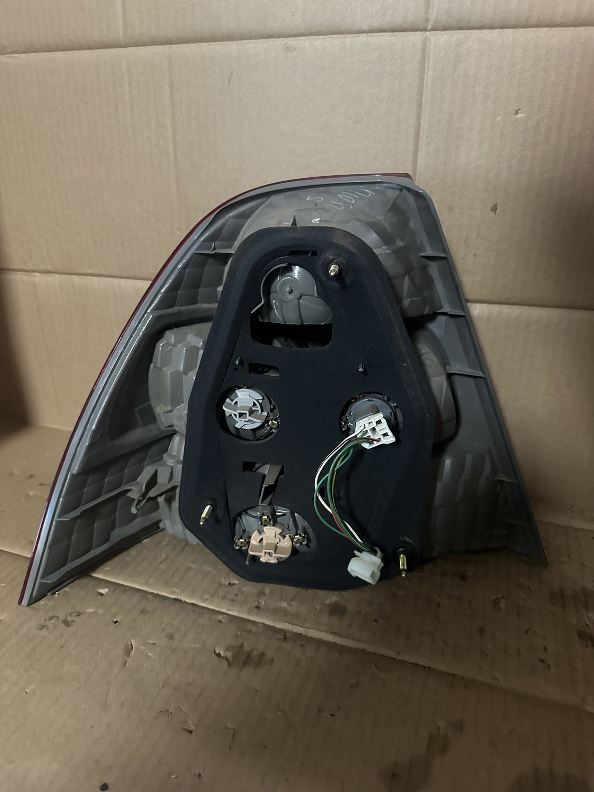 2003 Toyota Corolla E120 Sedan Right Taillight 12280
