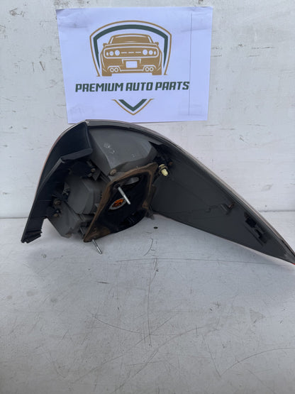 2007  U40 Left Taillight