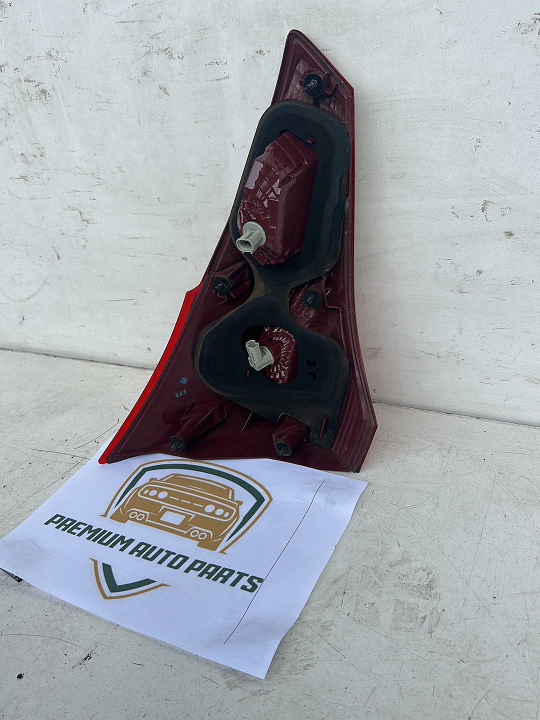 2015 Toyota RAV4 A40 - Right Bootlid Light