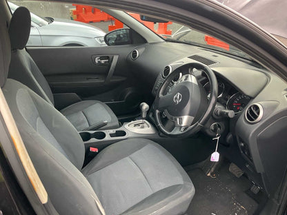 2014 Nissan Dualis ST J10Hatchback 
Nissan
Dualis