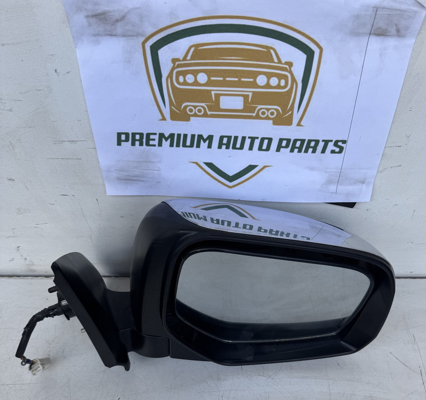 2016   Right Door Mirror