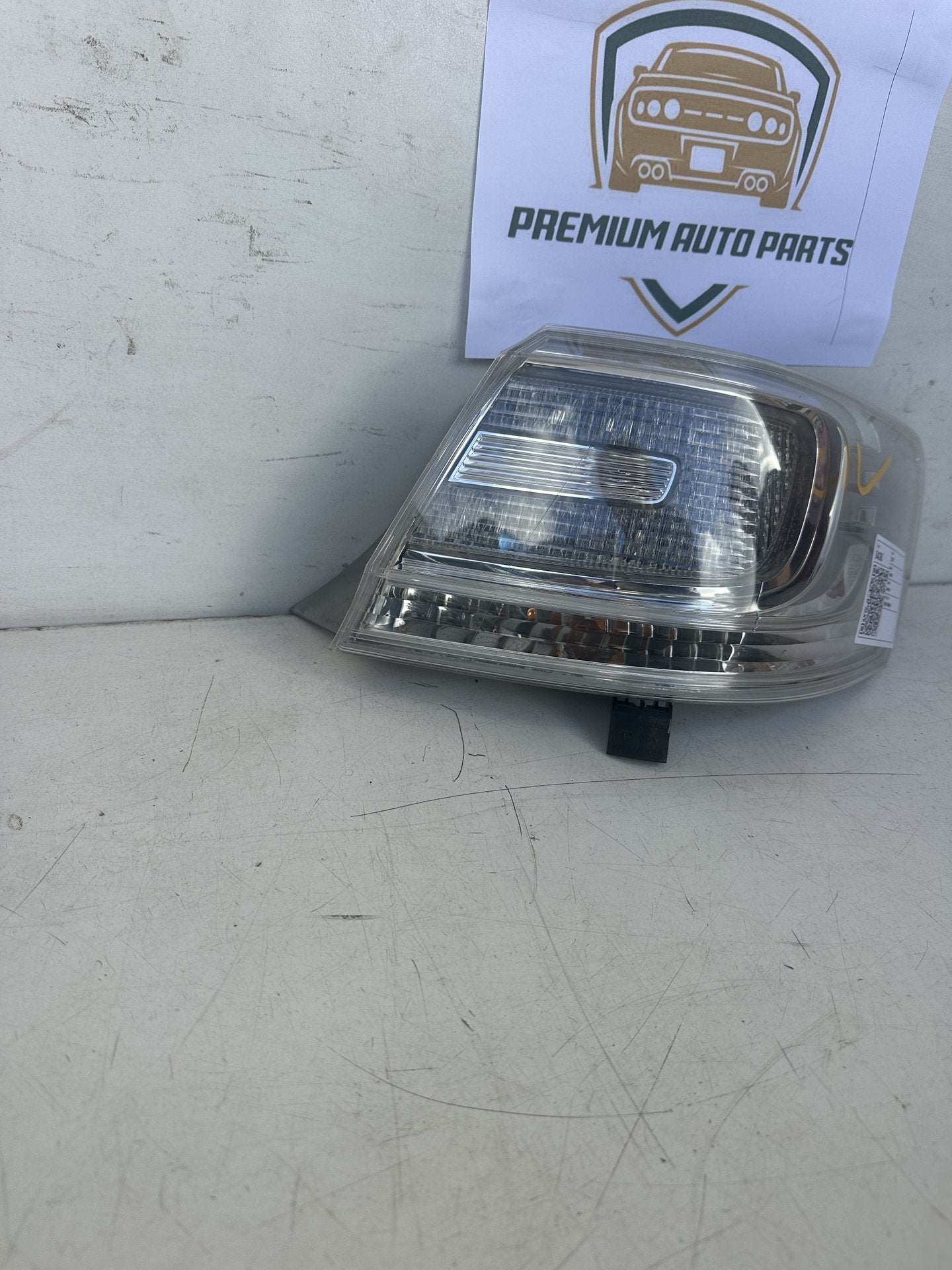 2010   Right Taillight