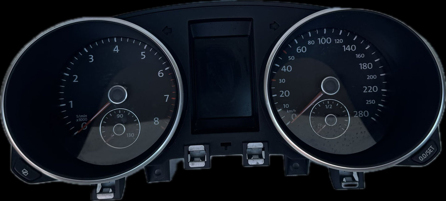 2010 Volkswagen Golf MK6- 5K Station Wagon Instrument Cluster