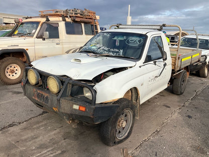 2003 Mitsubishi Triton GLX MK