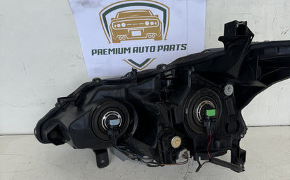 2014 Nissan Altima Right Headlight