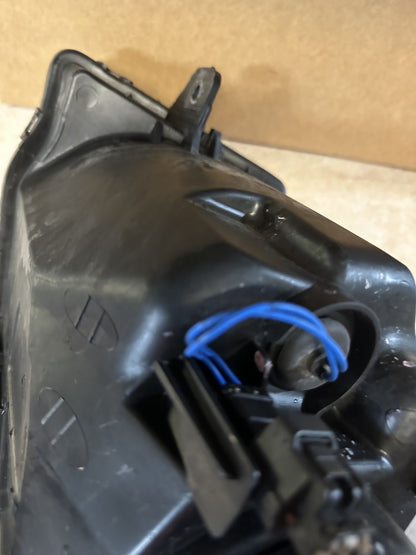 2014 Holden Cruze Cruze Right Headlight 12413