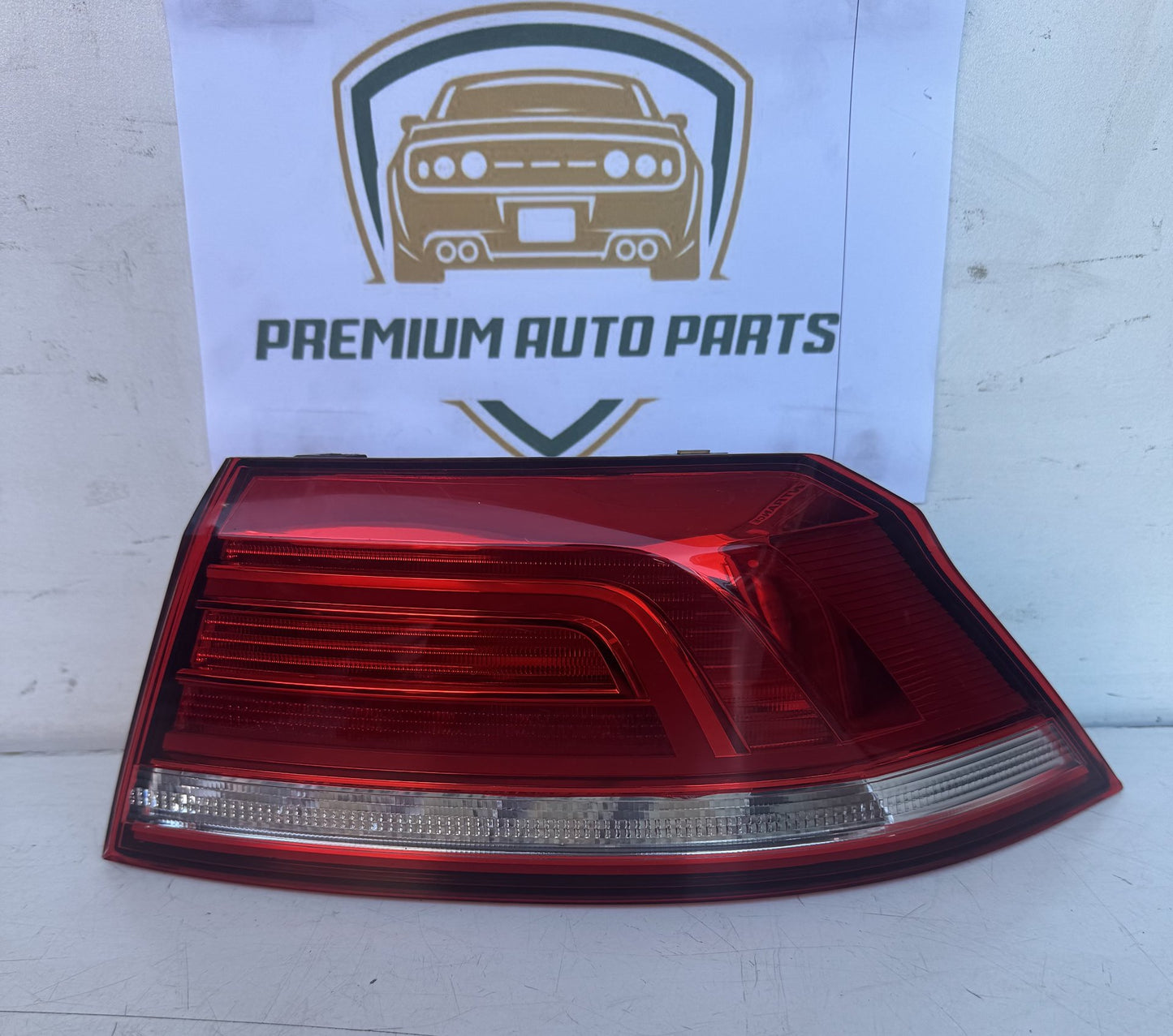 2018   Right Taillight