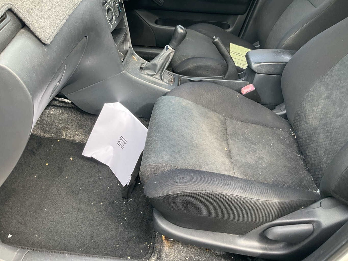 2005 Toyota Corolla Ascent E120