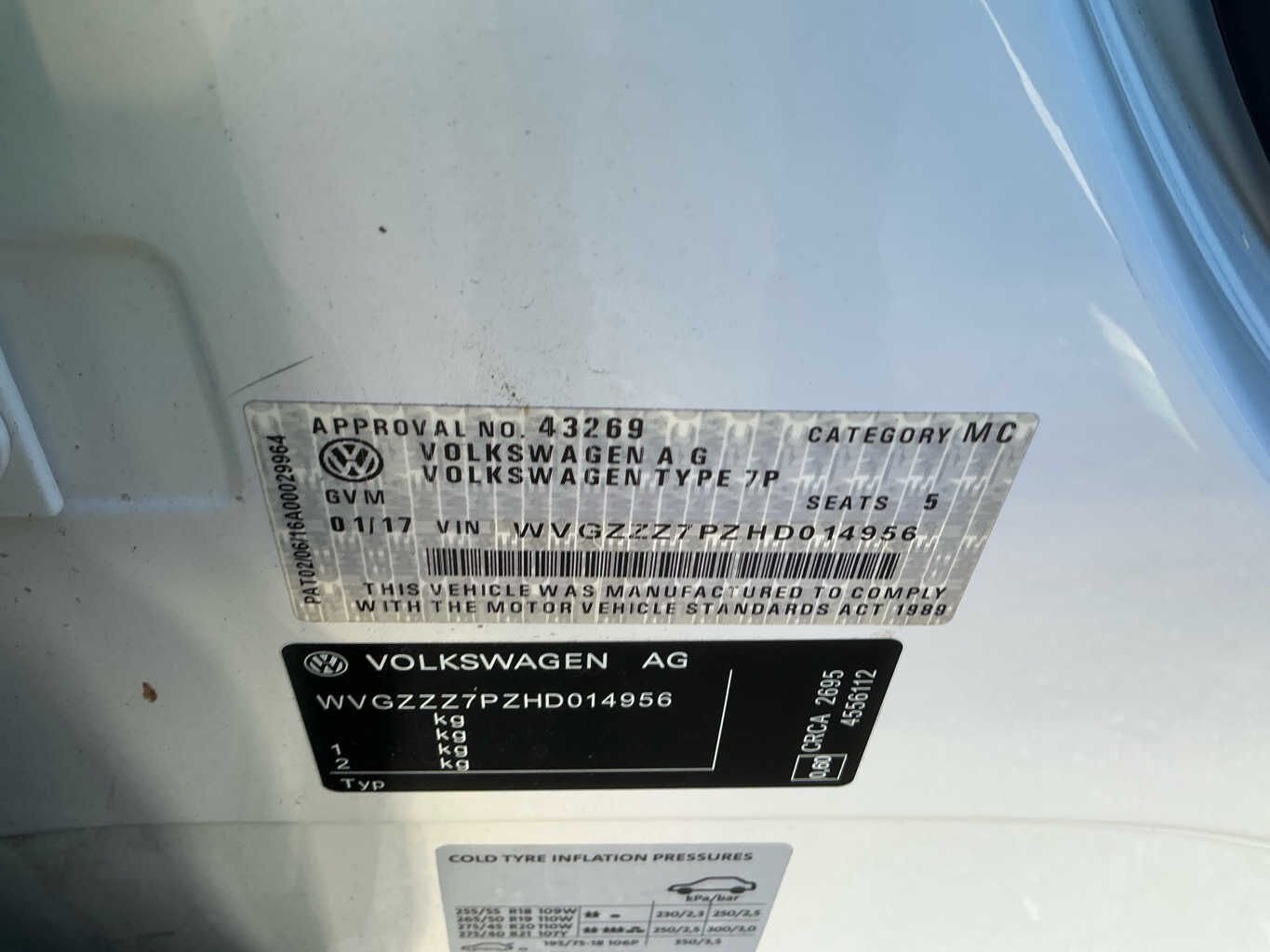 2017 Volkswagen Touareg MK2- 7P