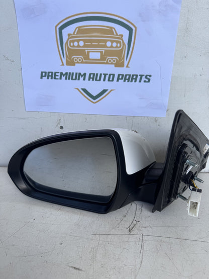 2017 Hyundai Elantra Left Door Mirror E4 044782