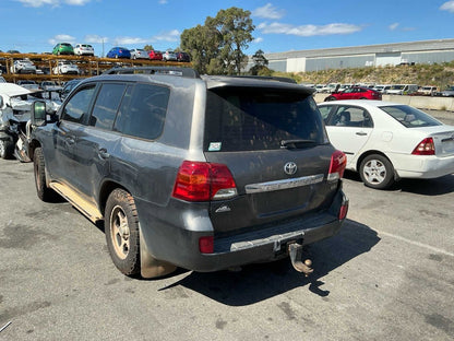 2012 Toyota Land Cruiser J200