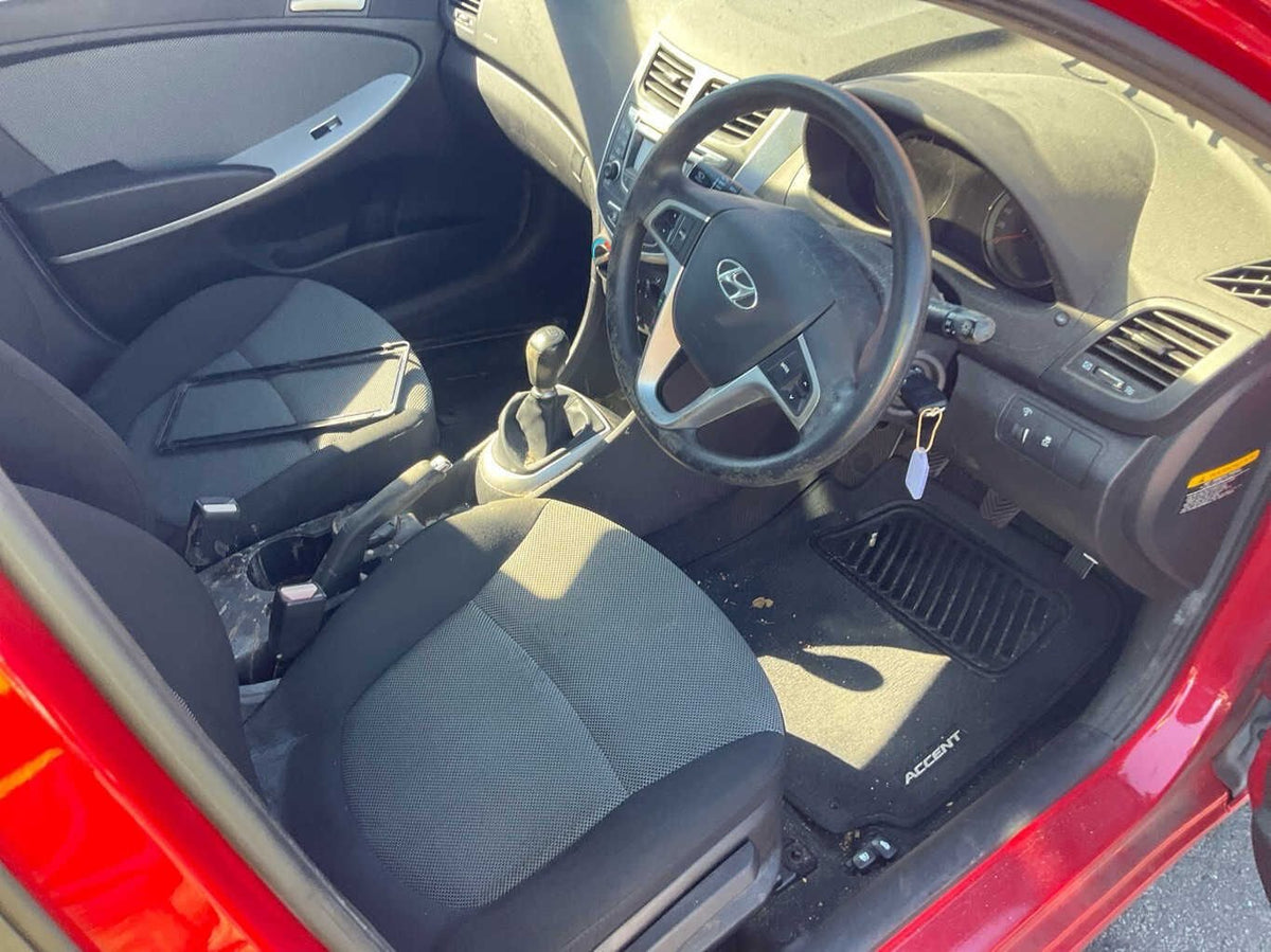 2011 Hyundai Accent Active RB