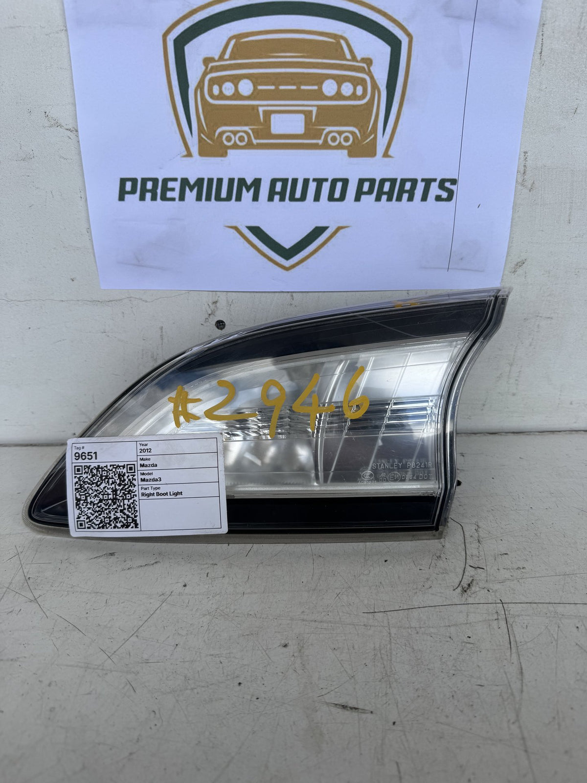 2012 Mazda Mazda3 Hatchback Right Boot Light