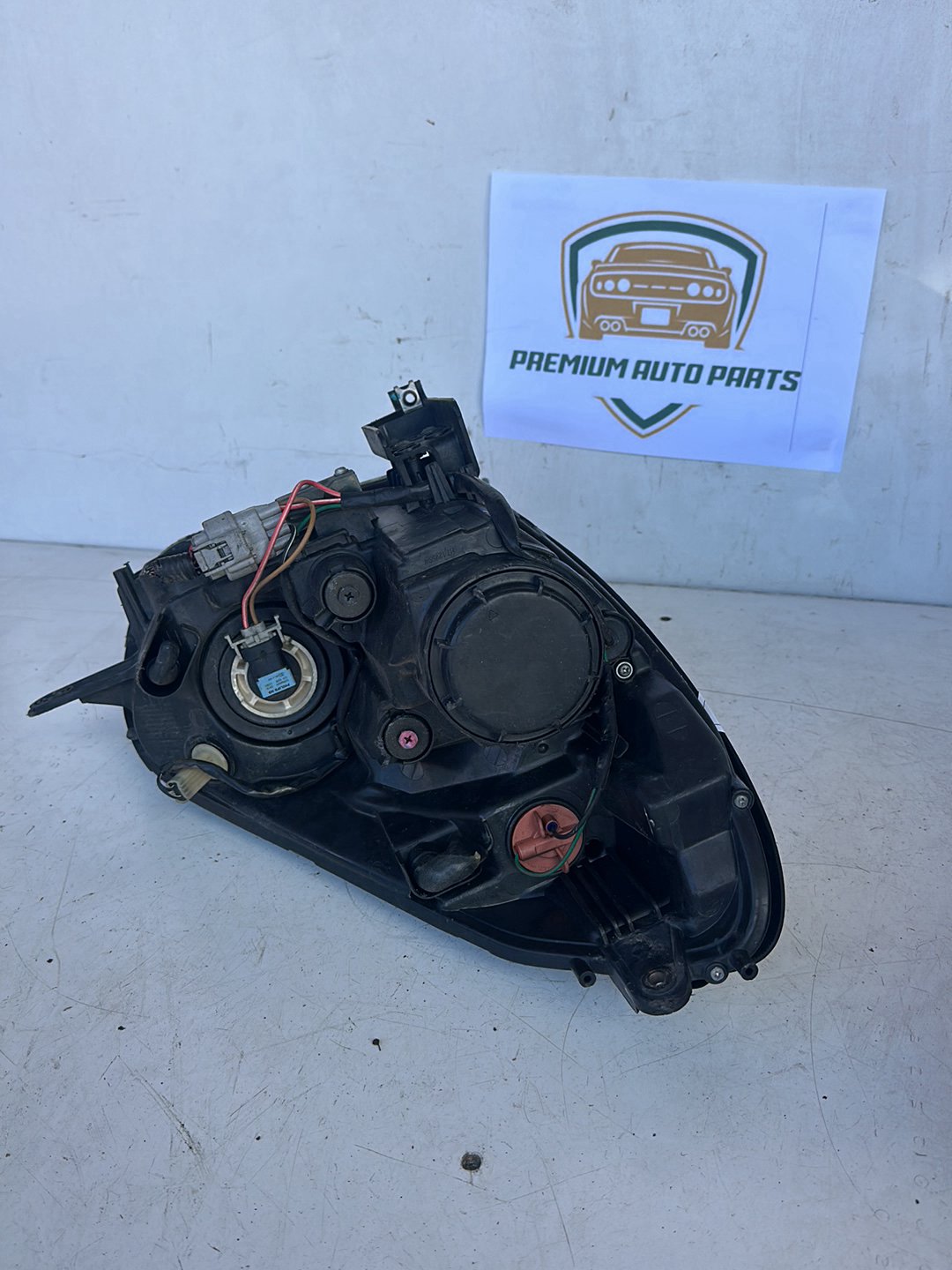2007 Subaru B9 Tribeca SUV Left Headlight