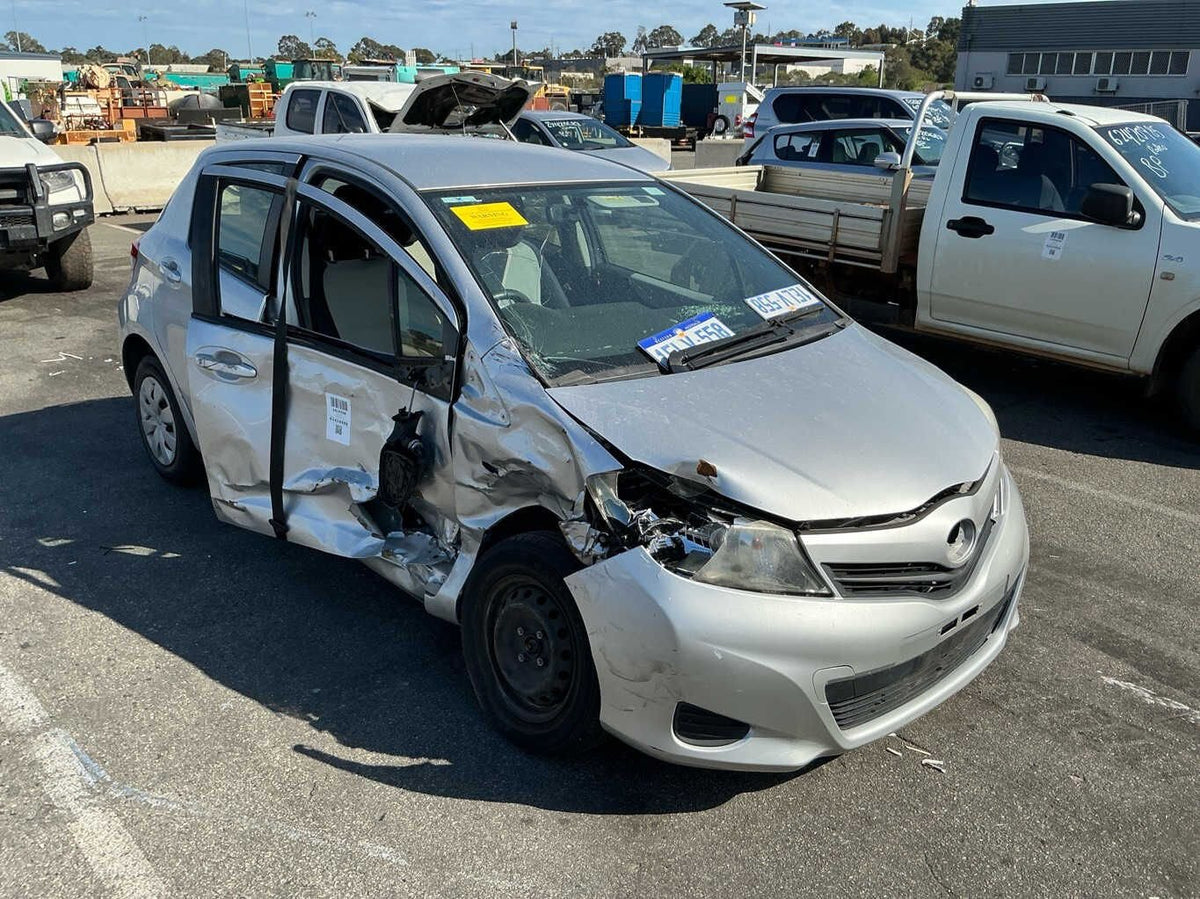 2013 Toyota Yaris YR P130