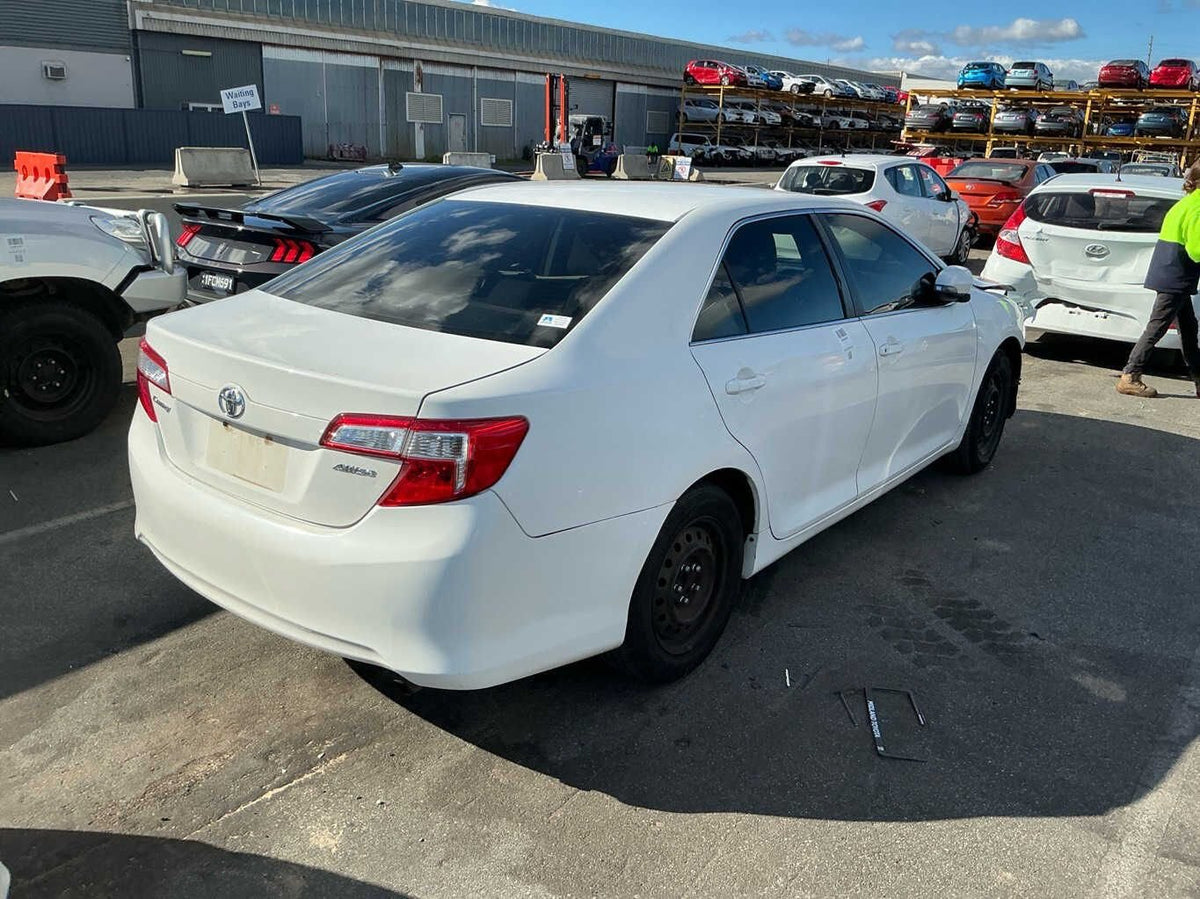 2013 Toyota Camry Altise XV50