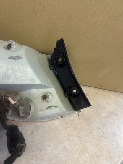 2013 Hyundai ix35 Ix35 Station Wagon Right Taillight 924022802