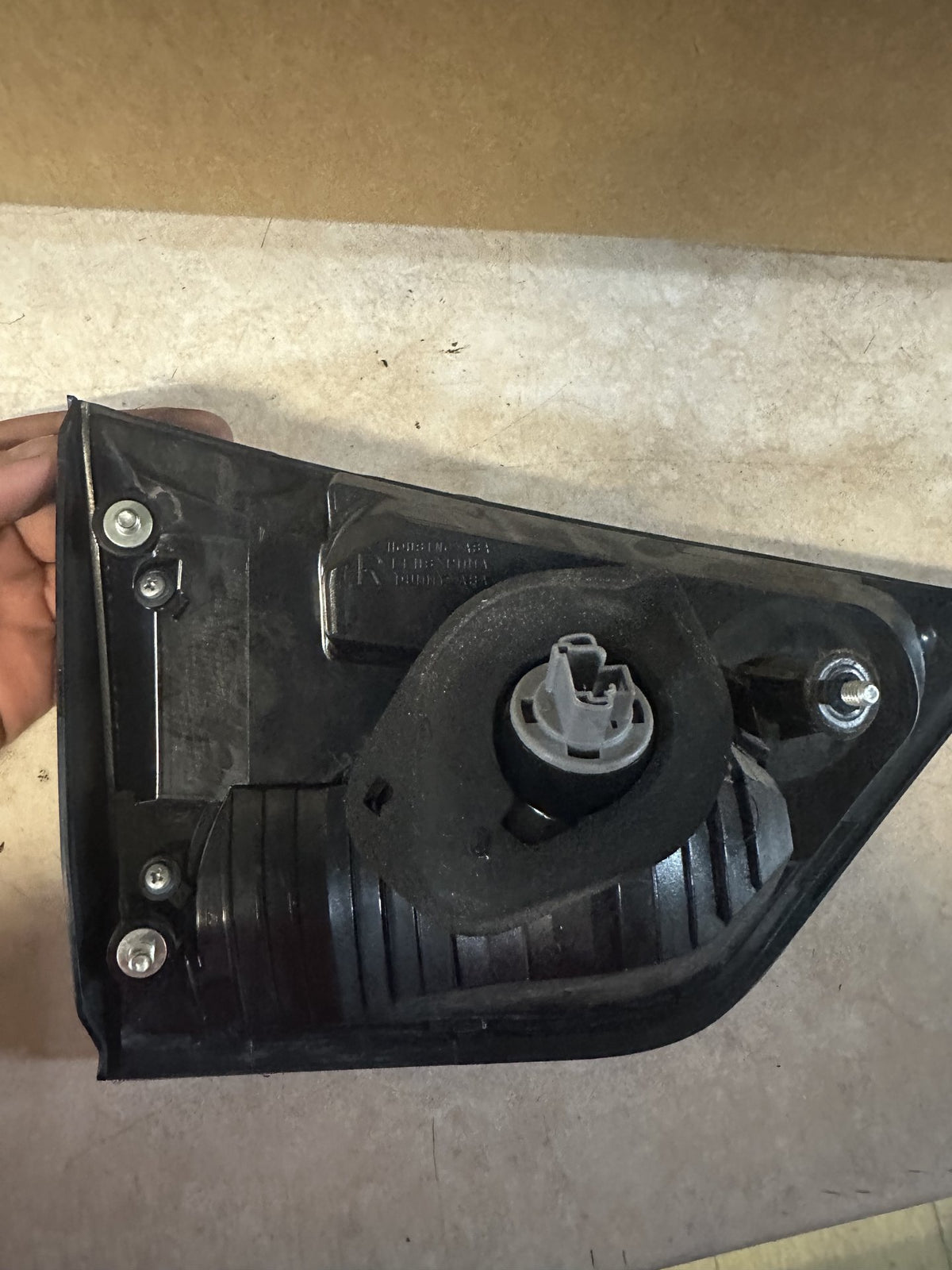 2010 Mitsubishi Outlander - Right Boot Light