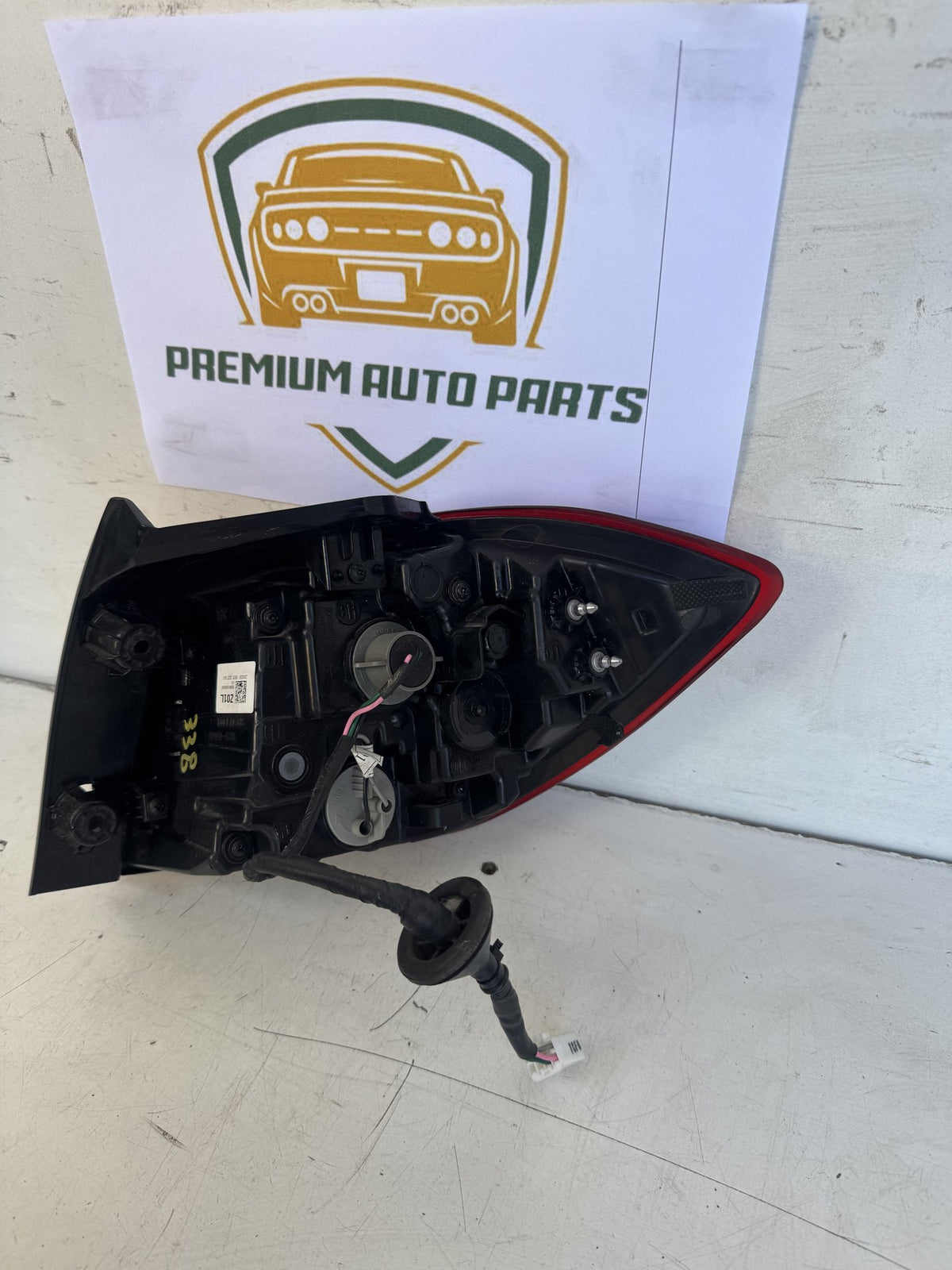 2020 Hyundai i30 PD Hatchback Left Taillight 92401-G30