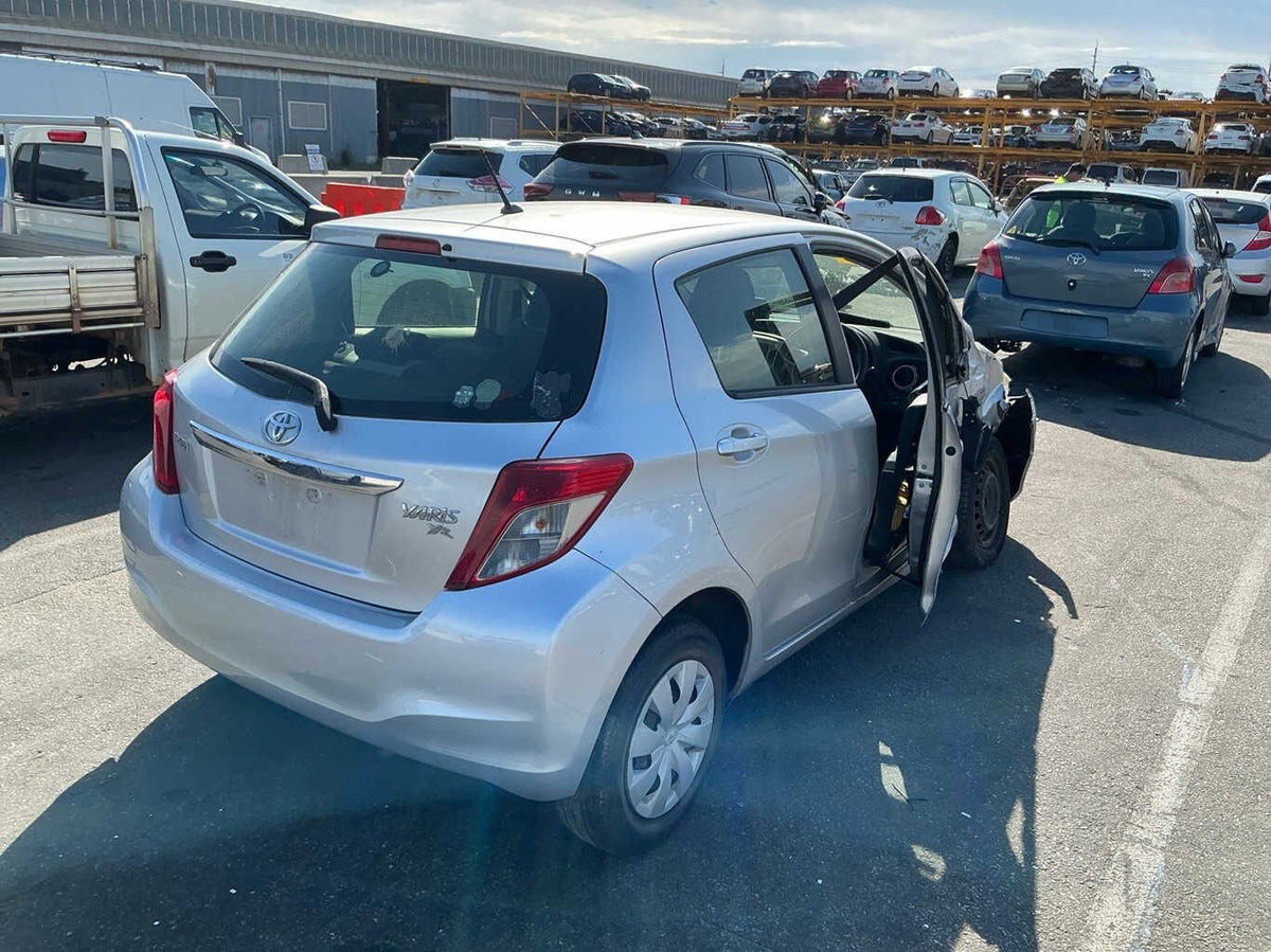 2013 Toyota Yaris YR P130