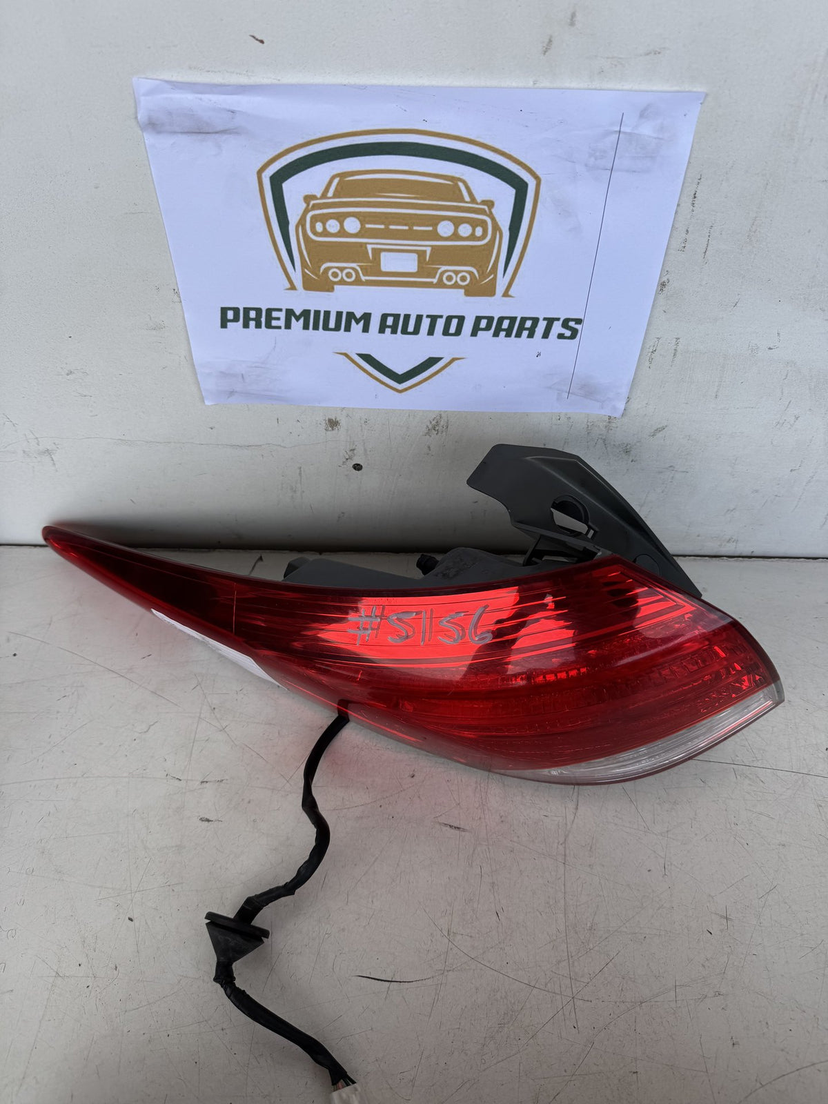 2014 Hyundai i40 VF Station Wagon Left Taillight
