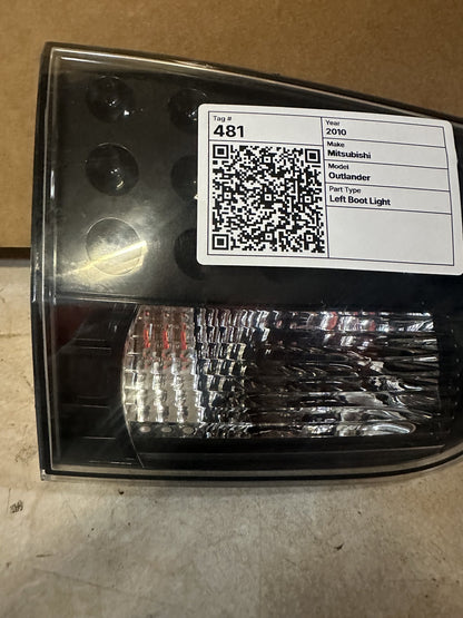 2010 Mitsubishi Outlander - Left Boot Light