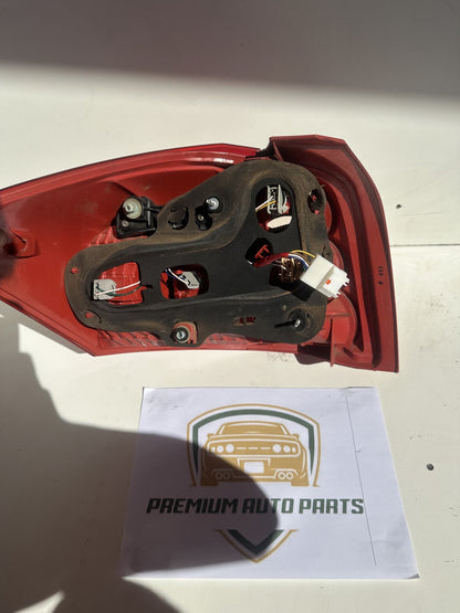 2007-2014 Toyota Corolla E150 Sedan Right Taillight 12-509