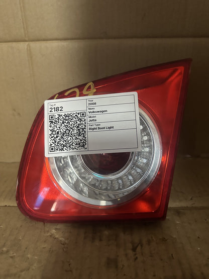 2008 Volkswagen Jetta MK5- 1K Sedan Right Boot Light 983151