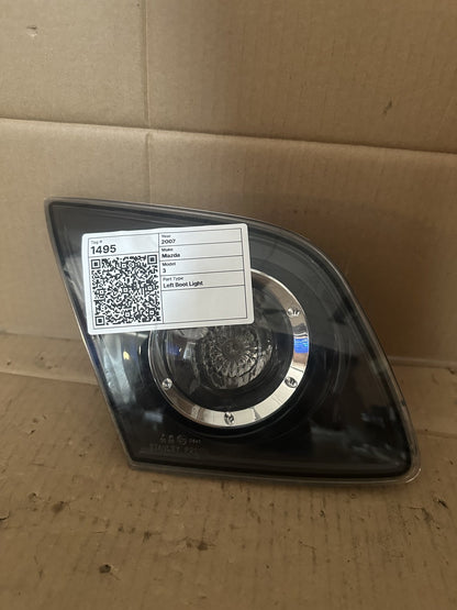 2007 Mazda Mazda3 3 Hatchback Left Boot Light P2913
