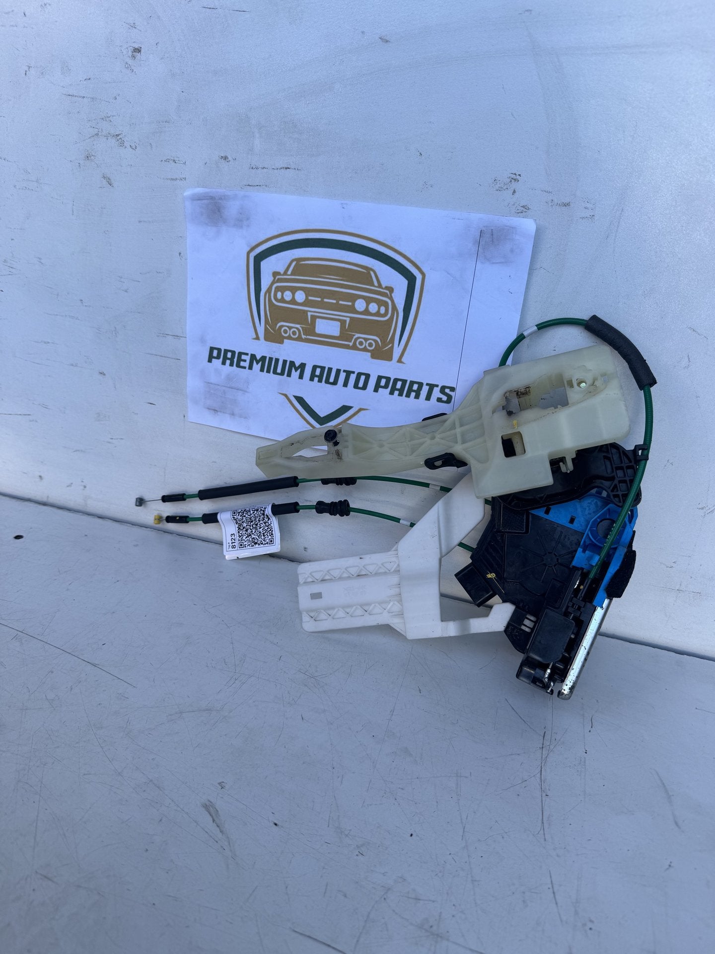 2014  GD Left Rear Door Lock Actuator