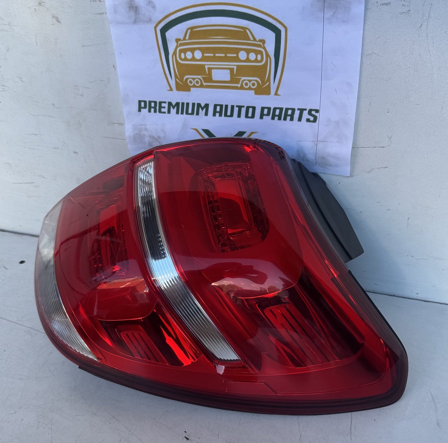 2018   Right Taillight