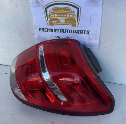 2018   Right Taillight