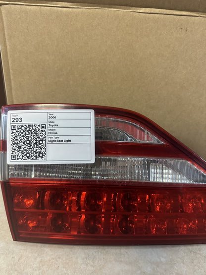 2006 Toyota Previa Station Wagon Right Boot Light 28193