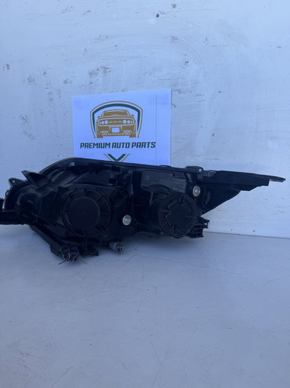 2023   Right Headlight